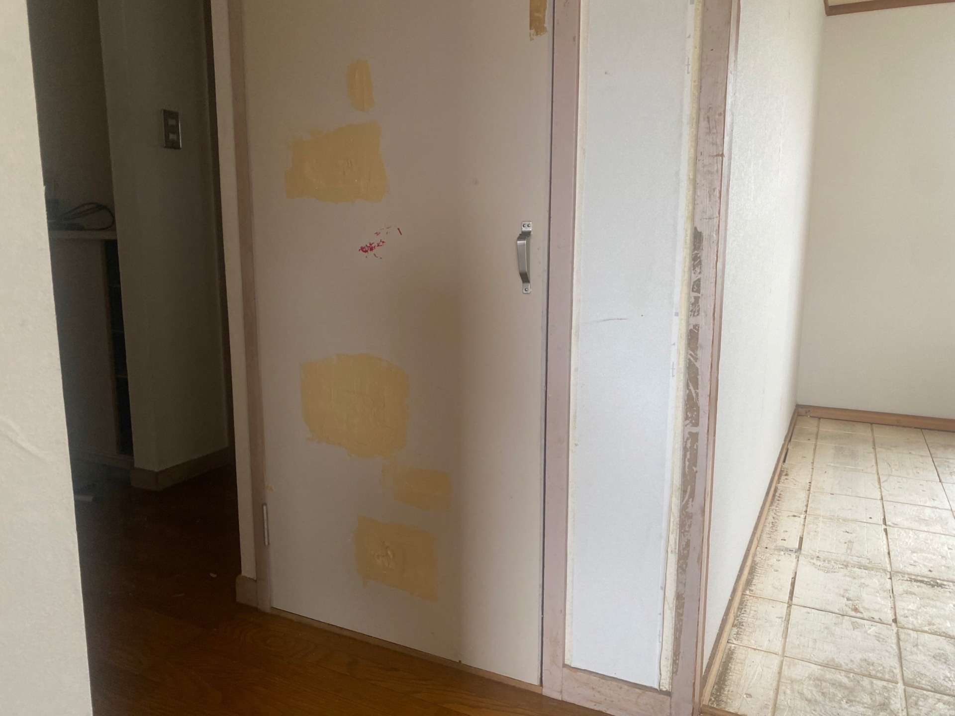 室内ドア塗装工事/中央市