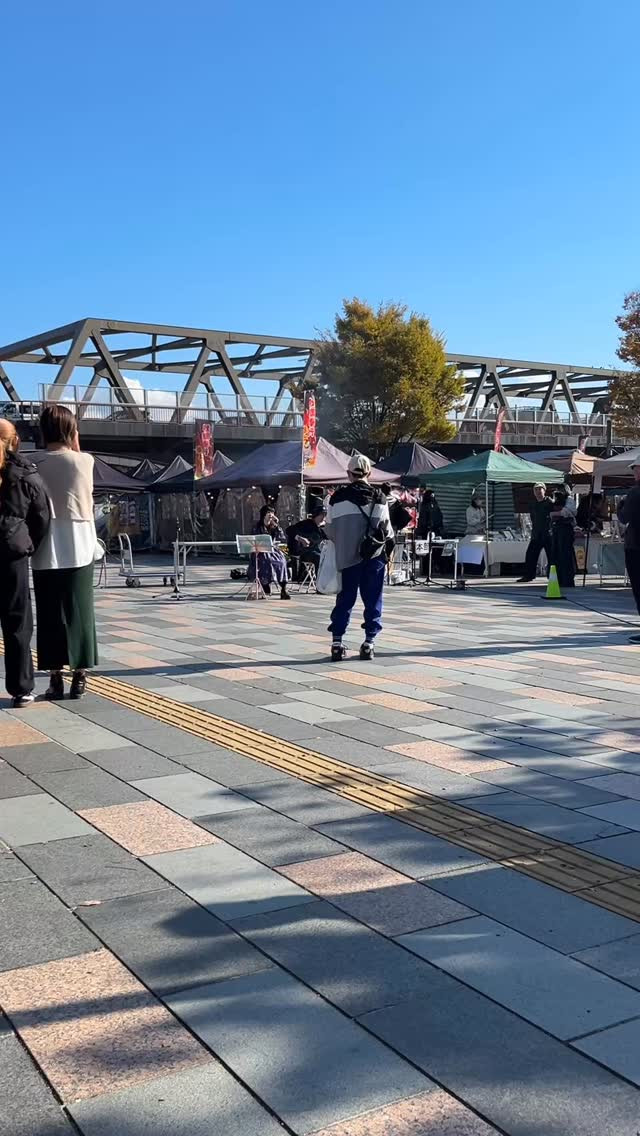 🌟🛍️今日は甲府市駅北口よっちゃばれ広場に